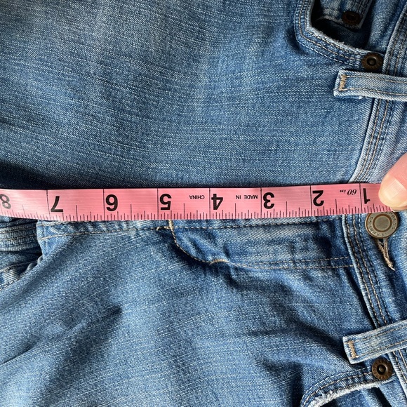 Woman's jeans - Picture 6 of 7